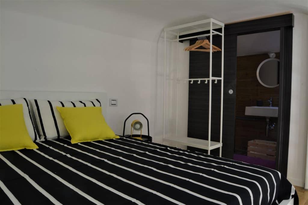 Apartament Dock78 - MiniLoft in Catania Center Zewnętrze zdjęcie